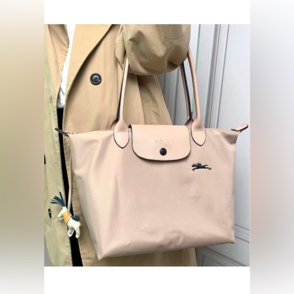 Longchamp Le Pliage large tote bag hawthorn pink color